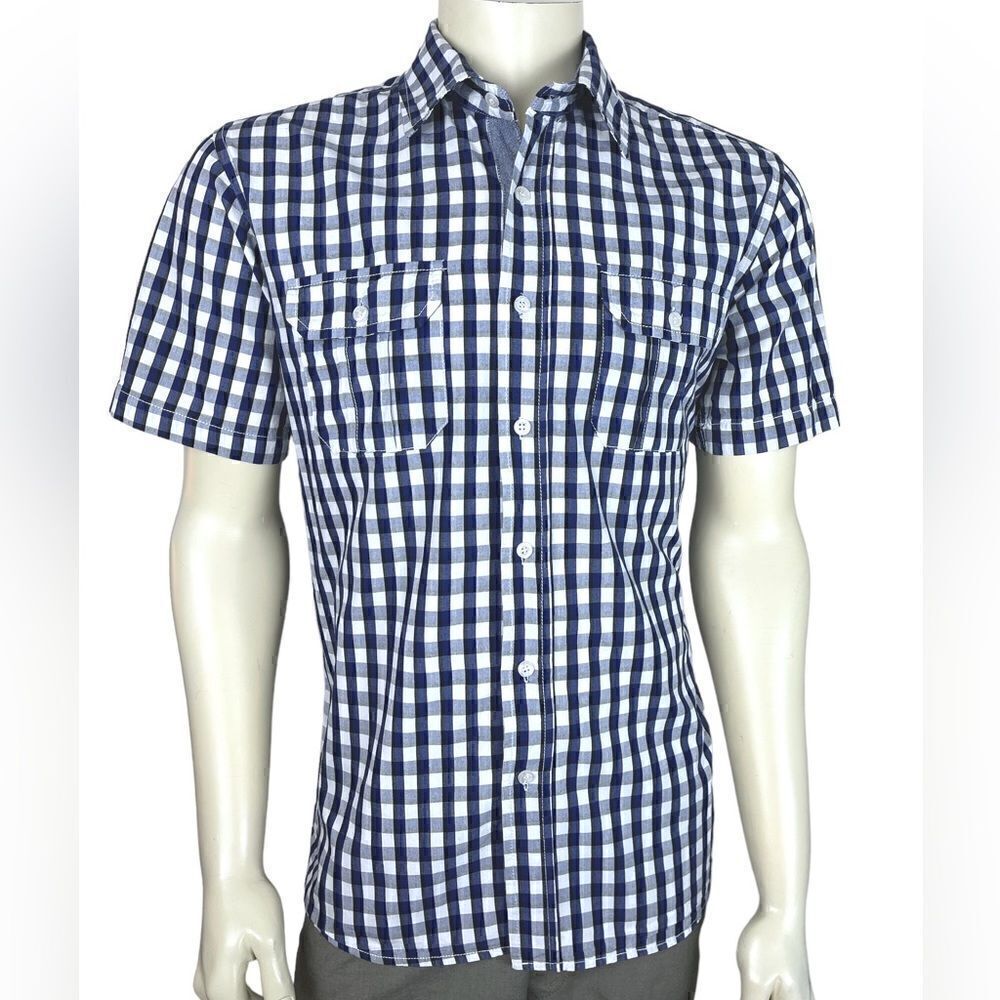 Paper, Denim & Cloth Short Sleeved Button Down in Like New Condition Size Large